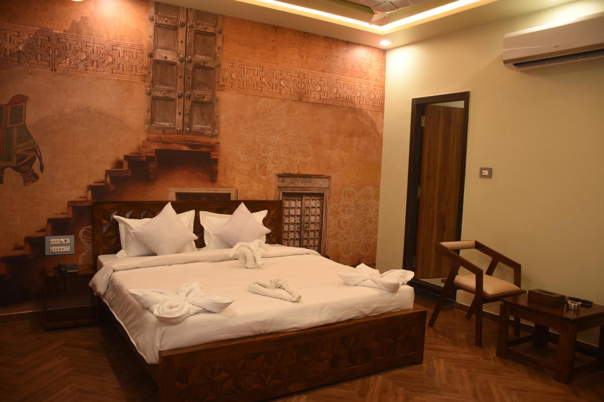 Hotel Pride Of Chittor Chittorgarh Exterior photo