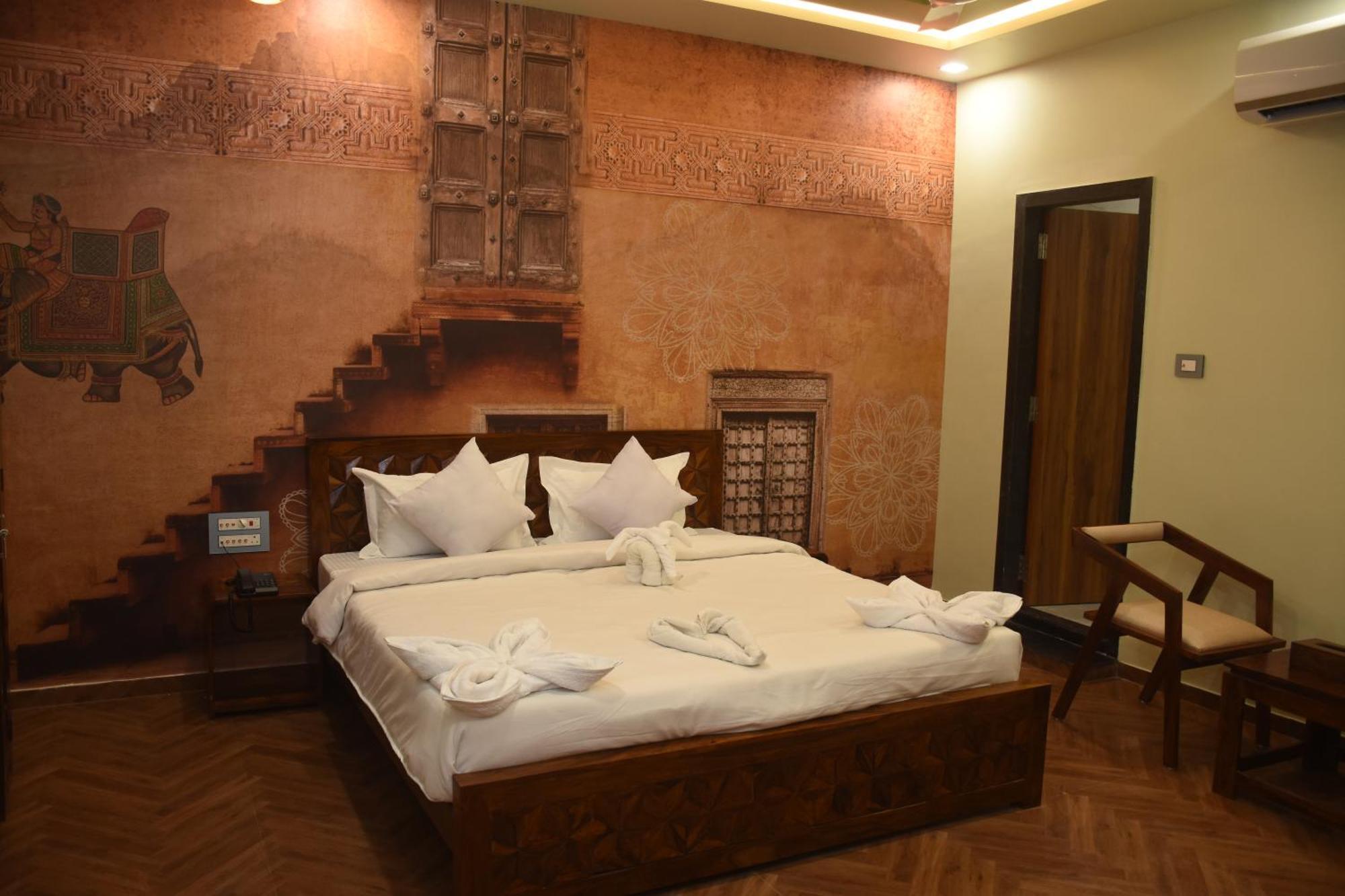 Hotel Pride Of Chittor Chittorgarh Exterior photo